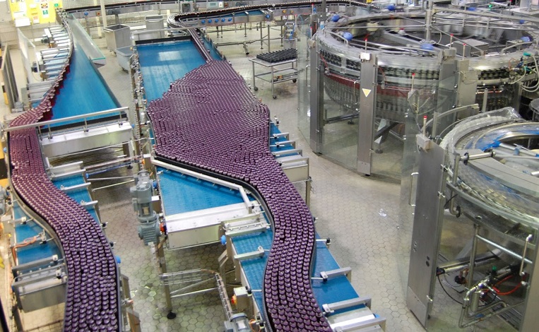 linea-di-produzione Produttore di bevande alla ricerca di una soluzione di raffreddamento