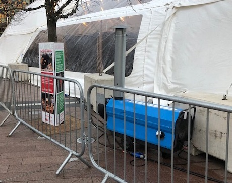 mercato natalizio Mercato natalizio richiede il noleggio di riscaldamento