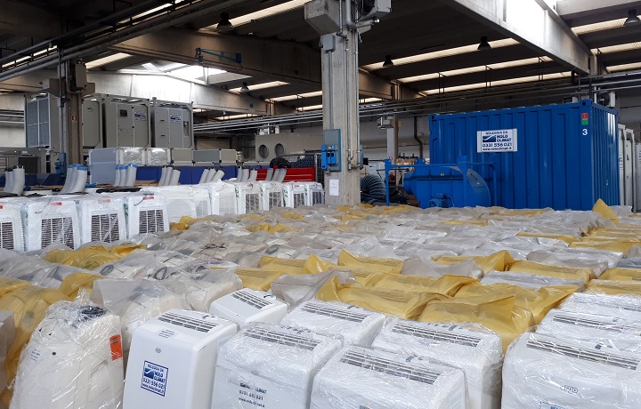 condizionatori-flotta-noleggio Fase 2, ripartire dopo il lockdown: l’importanza di prenotare un sistema di climatizzazione