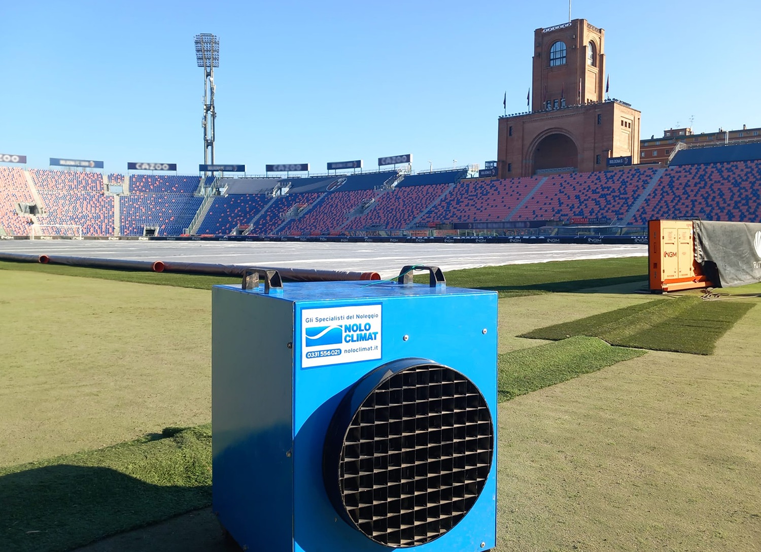 Noleggio riscaldamento per un evento: giornata allo stadio per i nostri DE 95