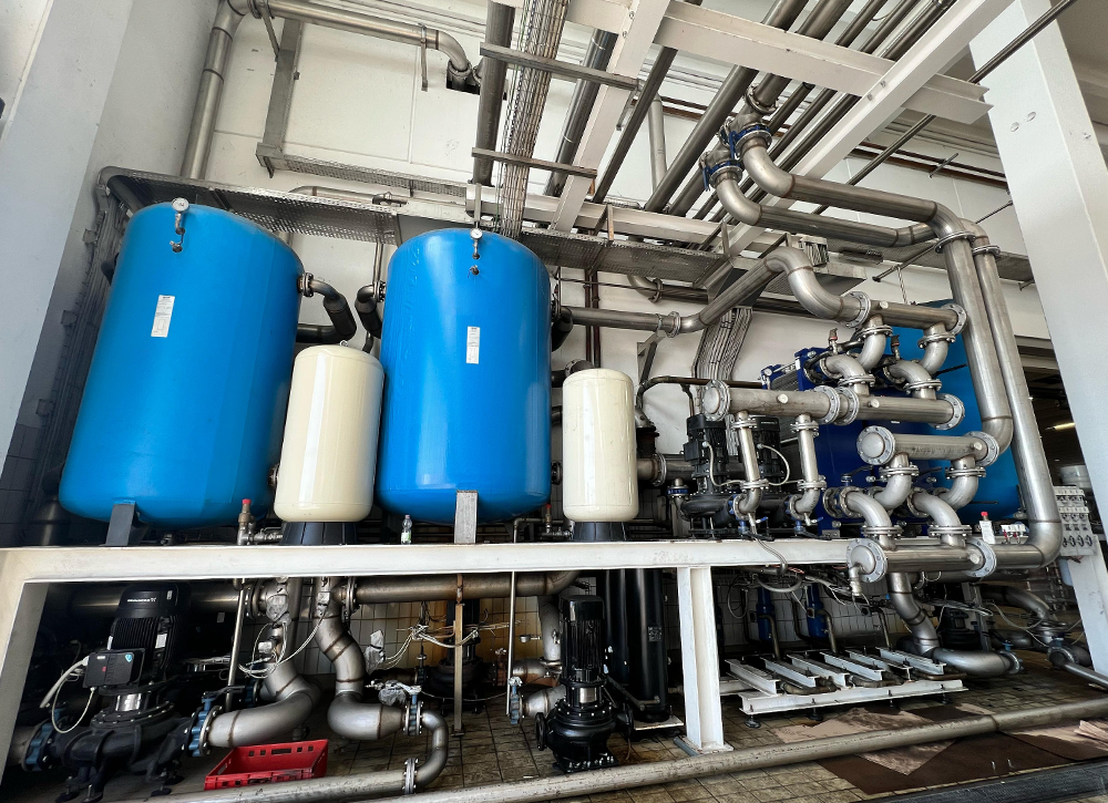 Processi di raffreddamento: noleggio chiller per un grande stabilimento agroalimentare